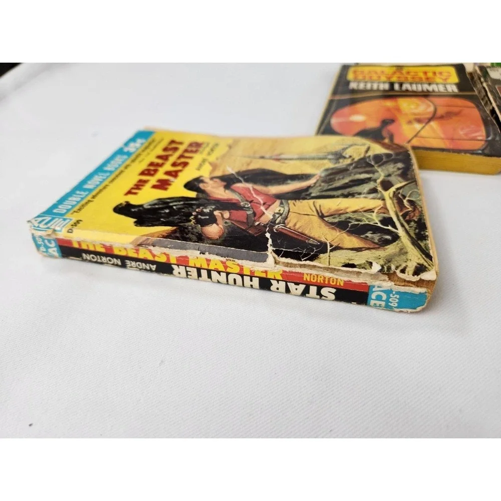 SciFi & Classics Paperback Books Various Authors Lot of 14 1984 Verne C.S. Lewis